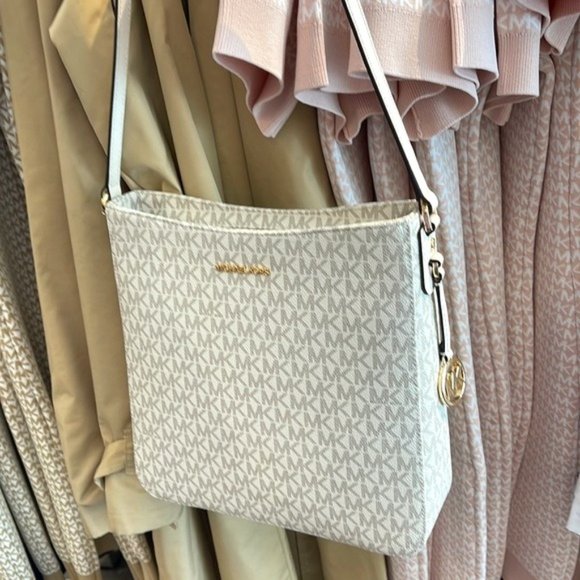 Michael Kors Jet Set Travel Large Messenger Crossbody Bag Light Cream Multi - Picture 1 of 16